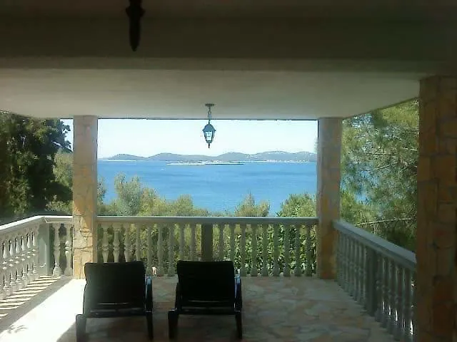 Apartments Rosi Drage Croatia